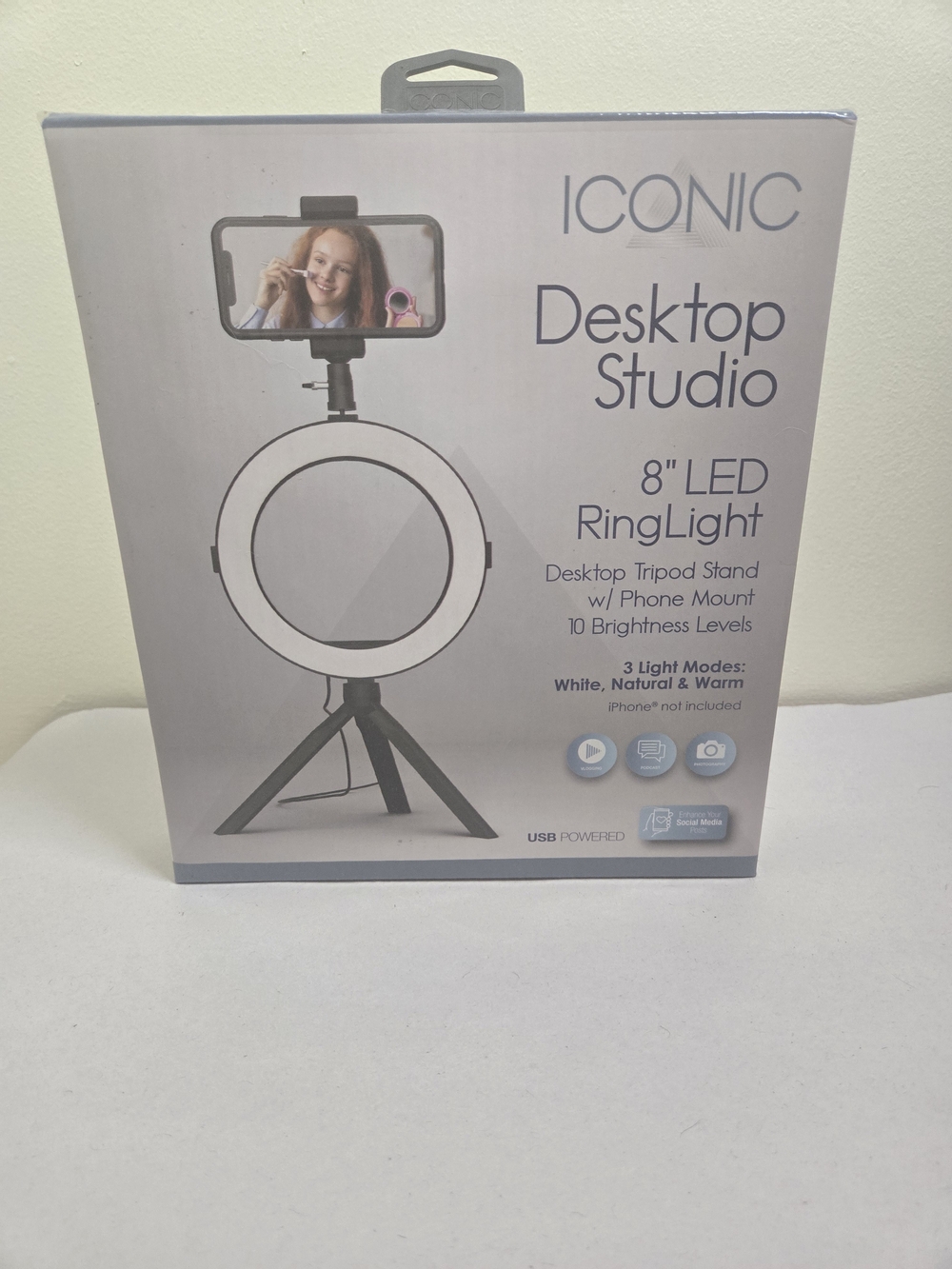 ICONIC 8" LED Ring Light Desktop Studio - White